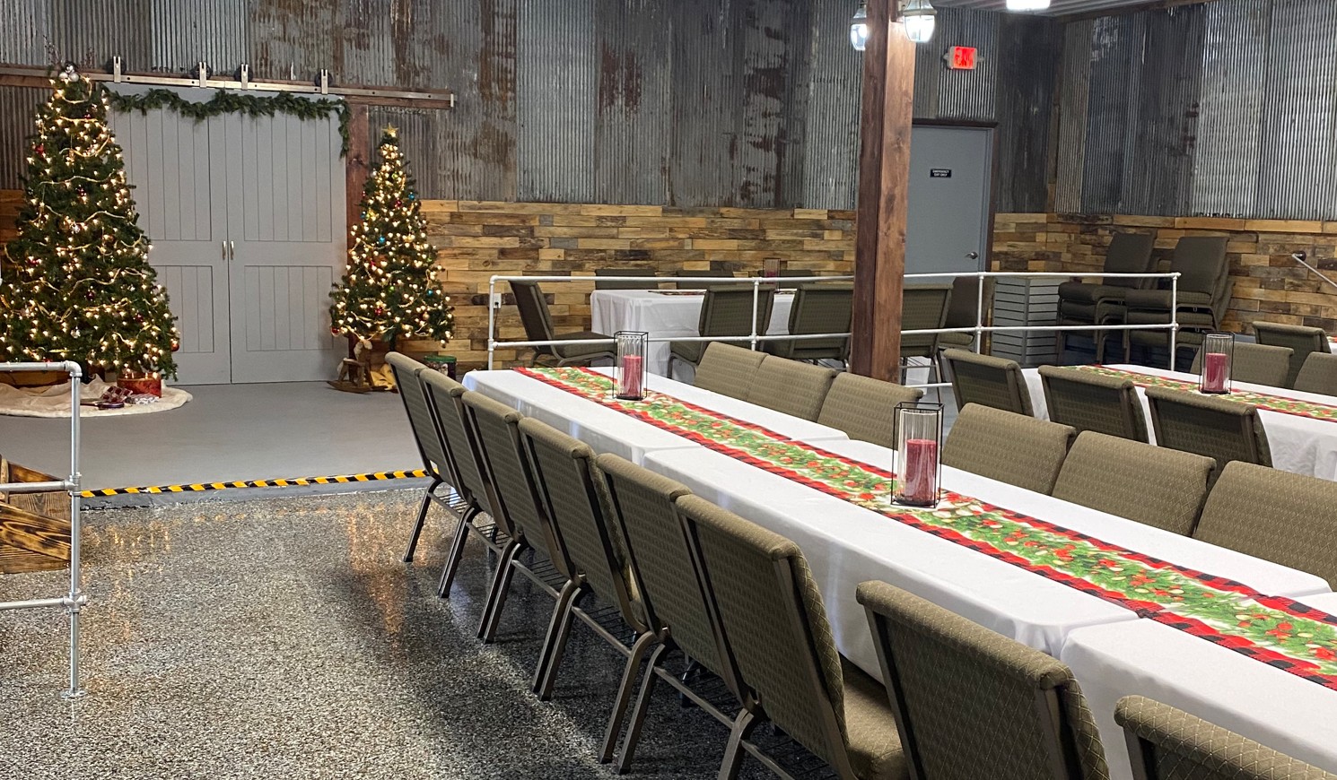 the_gray_pearl_christmas_horizontal6